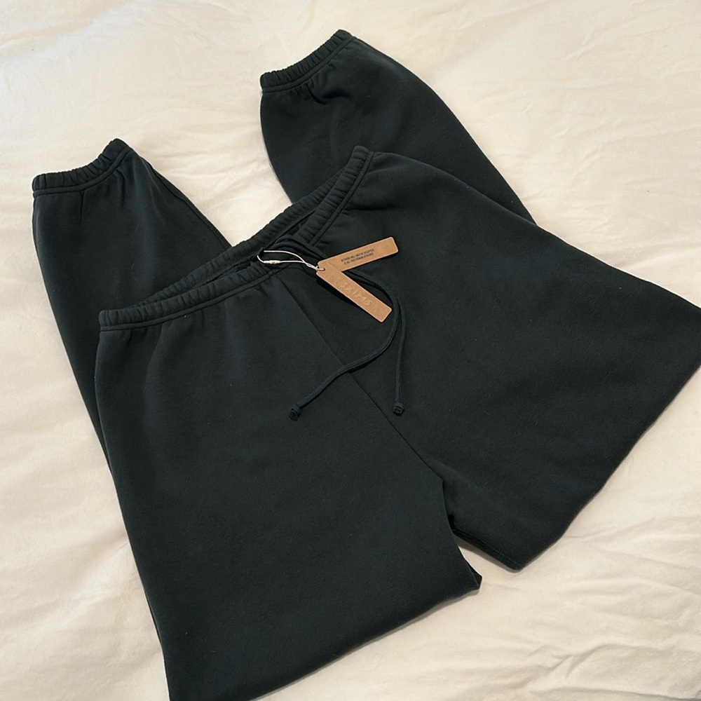 Skims Joggers